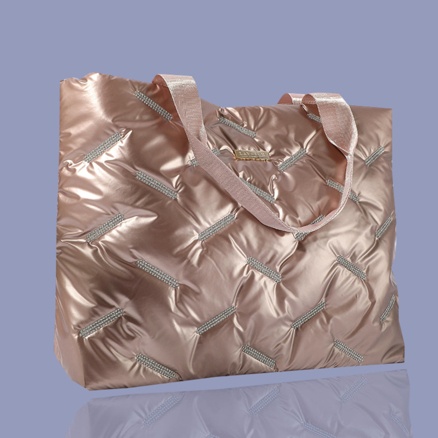 Lavish Puff Glow & Go Tote LVSANDY