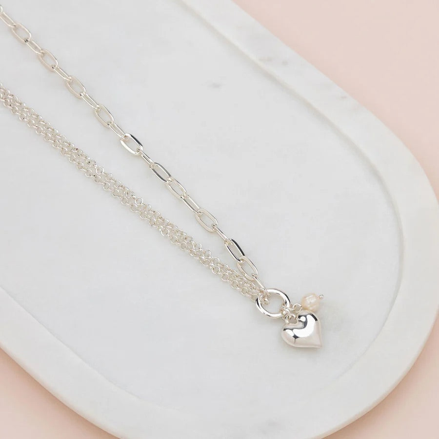 LillyCo Short Heart Necklace L1745