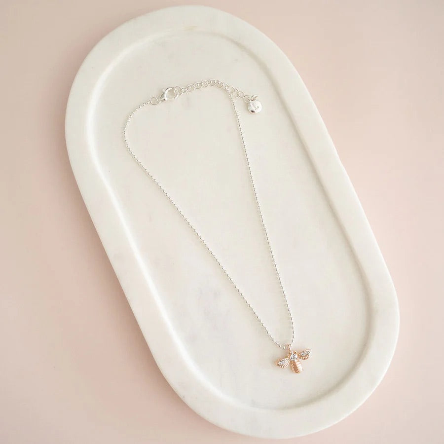 LillyCo Short Bead Bee Necklace L1848