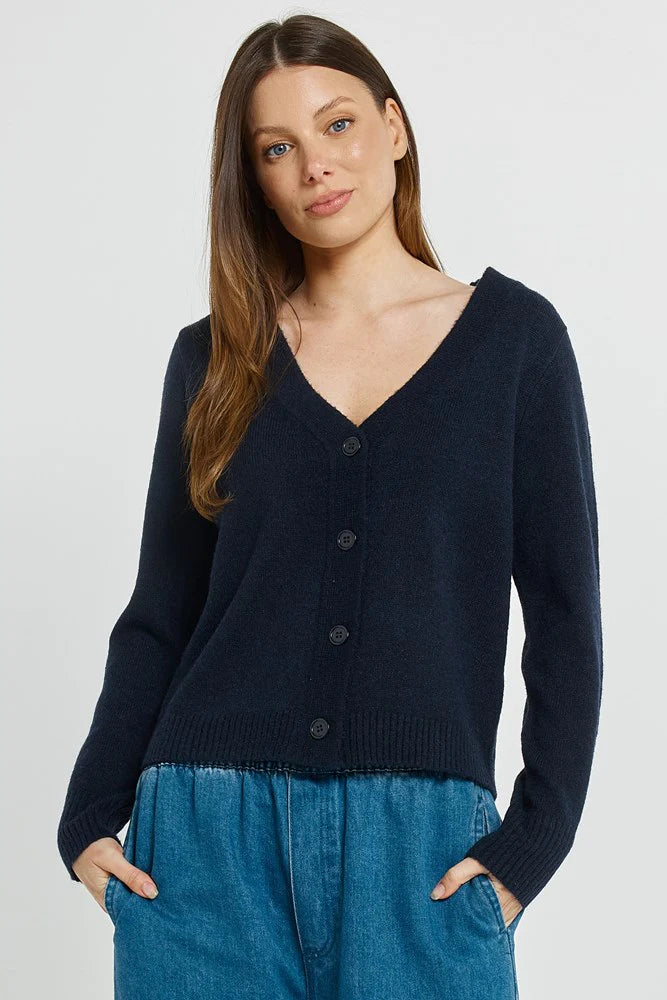 Betty Basics Fifi Cardigan BB4117