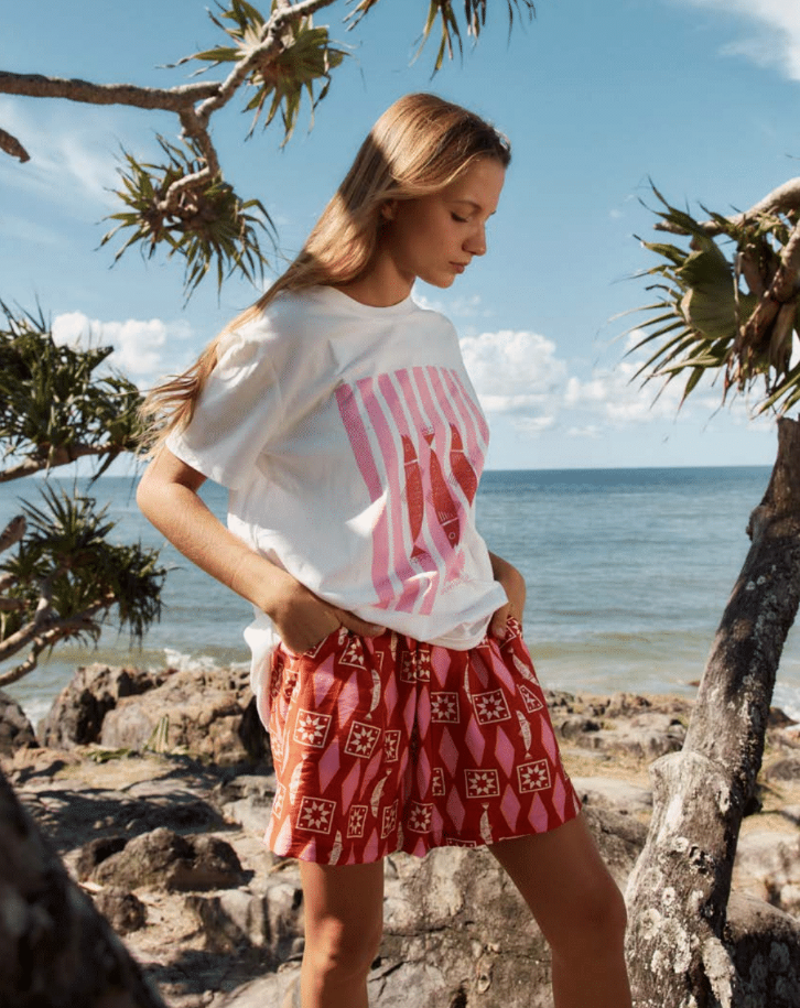 Betty Basics Ellia Crew Tee - BB1092