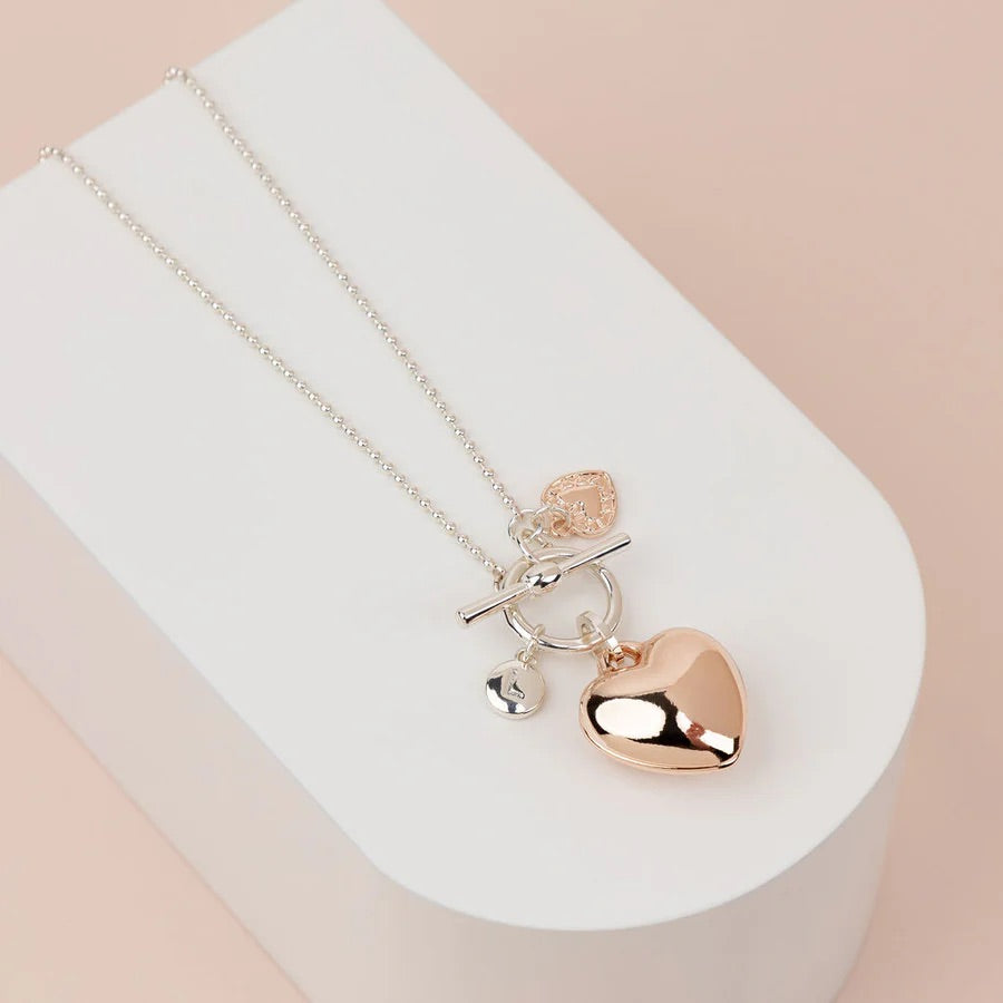 LillyCo Short Heart Necklace L1752NMHS