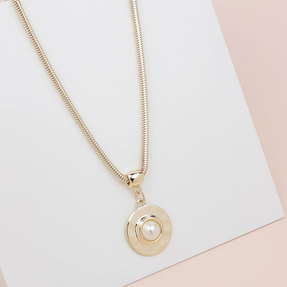 Lilly Co Short Elegance Necklace EC107N