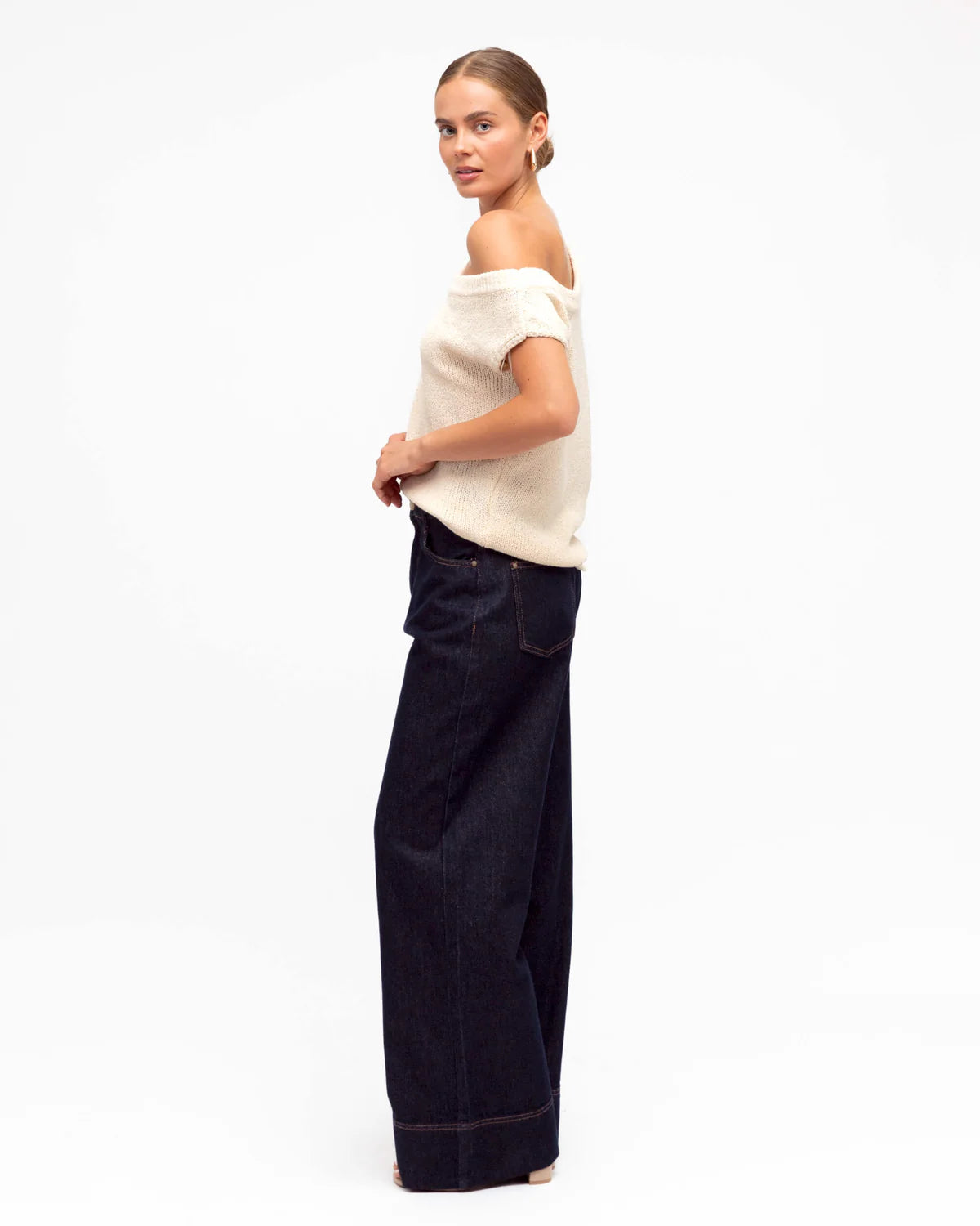 White Closet Hues Jean TF10535