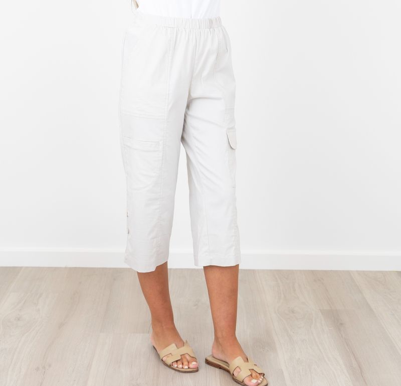 Vivid Supreme 3/4 Cargo Pant V3903