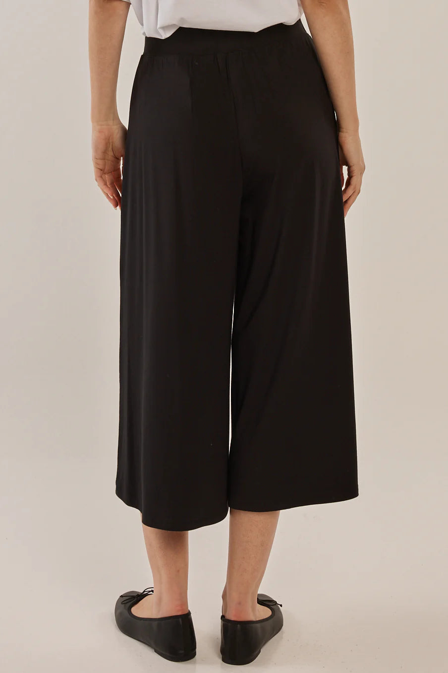 Betty Basics Crystal Crop Jogger BB1066