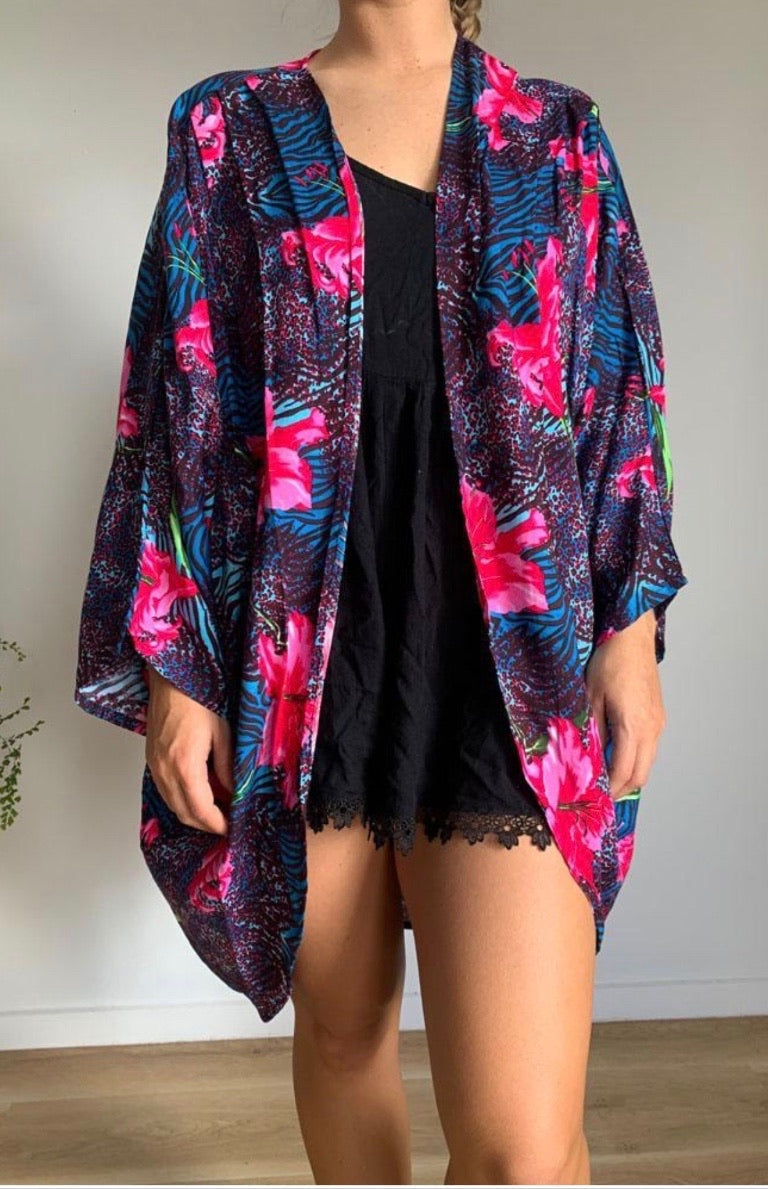 Sundrenched Short Cape