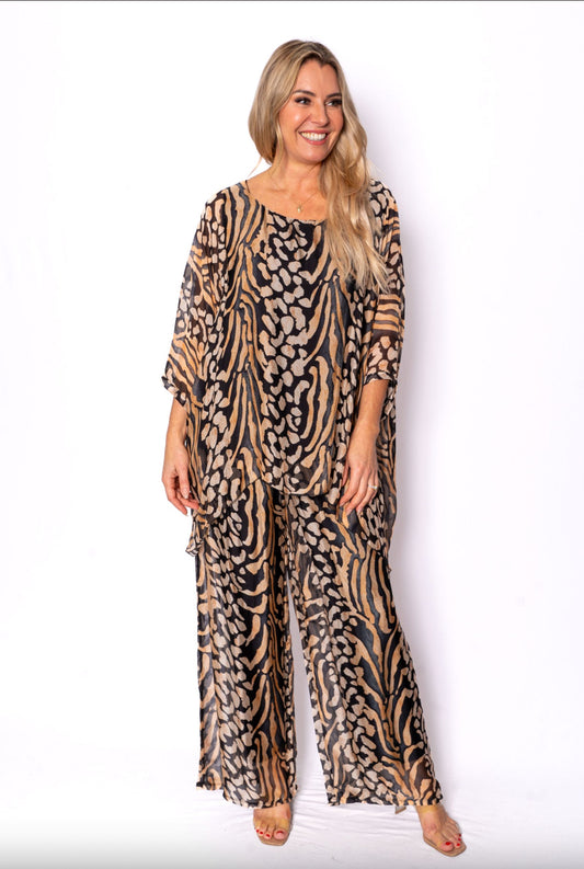 Italian Closet Sultan Animal Print Pants