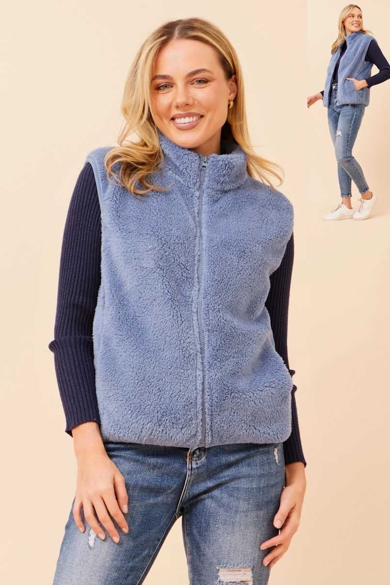 Caroline Morgan Vest V524412