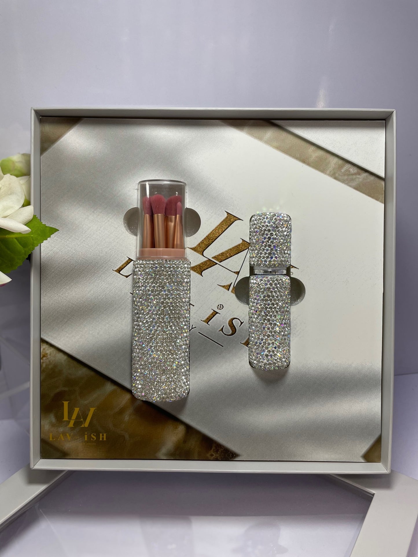 Lavish Scent in Transit Gift - GBOX4