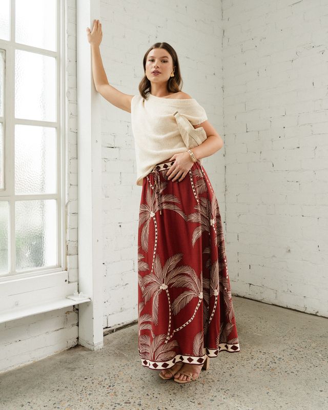 White Closet Buena Vista Skirt TFE11516
