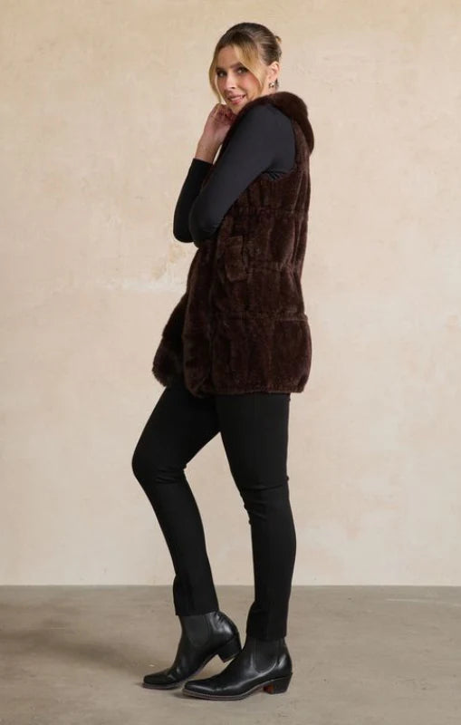Holmes & Fallon Faux Fur Vest HF2771