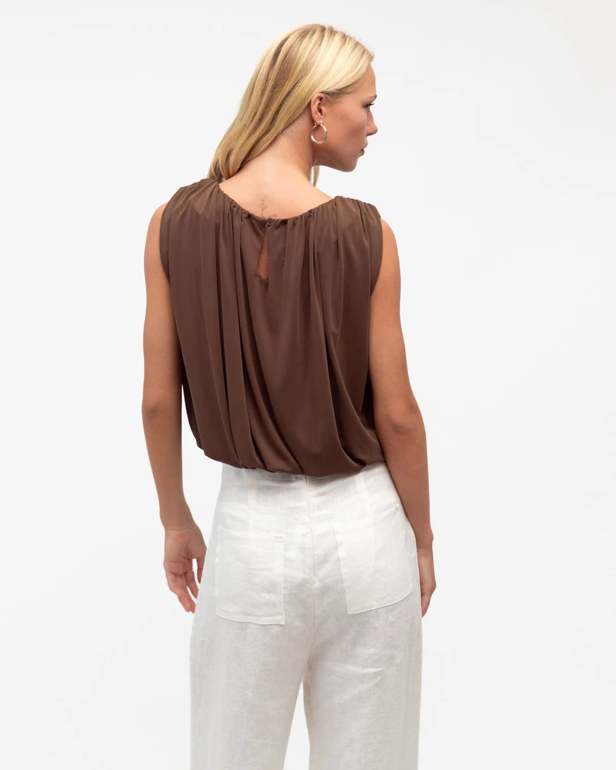 White Closet Bubble Top TF11518