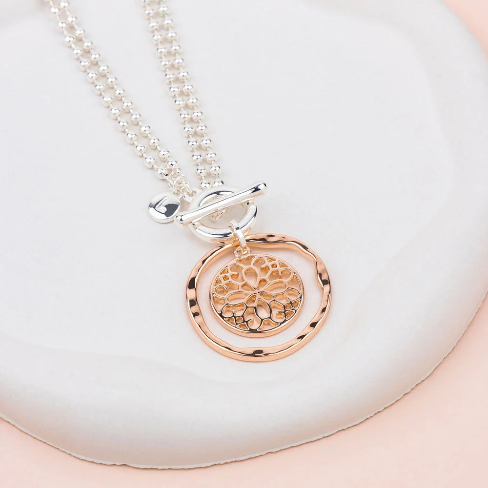 Lilly Co Flower Pendant Necklace  L1929N