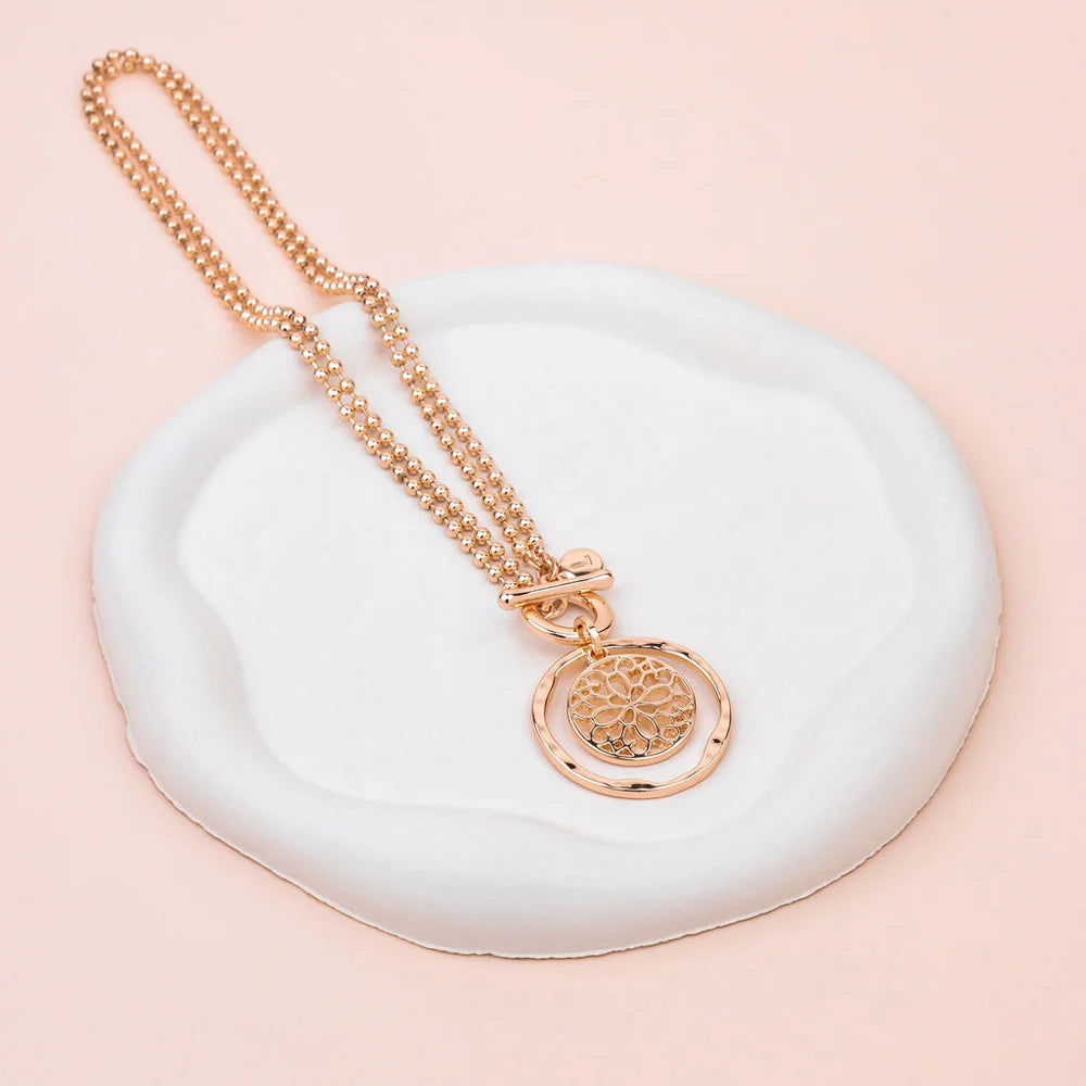 Lilly Co Flower Pendant Necklace  L1929N