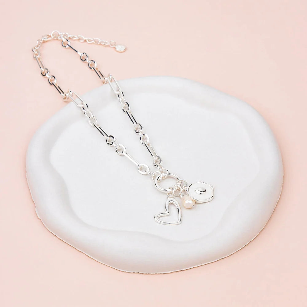 LillyCo Pearl Charm Necklace L1945N