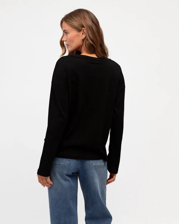 Label Of Love Easy Tuck Long Sleeve LOL22781