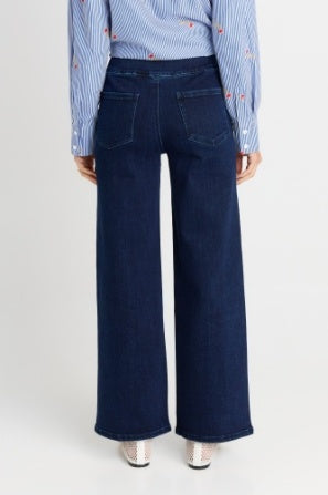 Betty Basics Straight Jean Pants BB8608