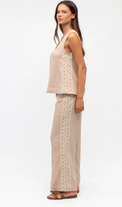 White Closet Roma Side Embr Pant TF11201L