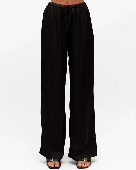 White Closet Taylor Pant TF11740