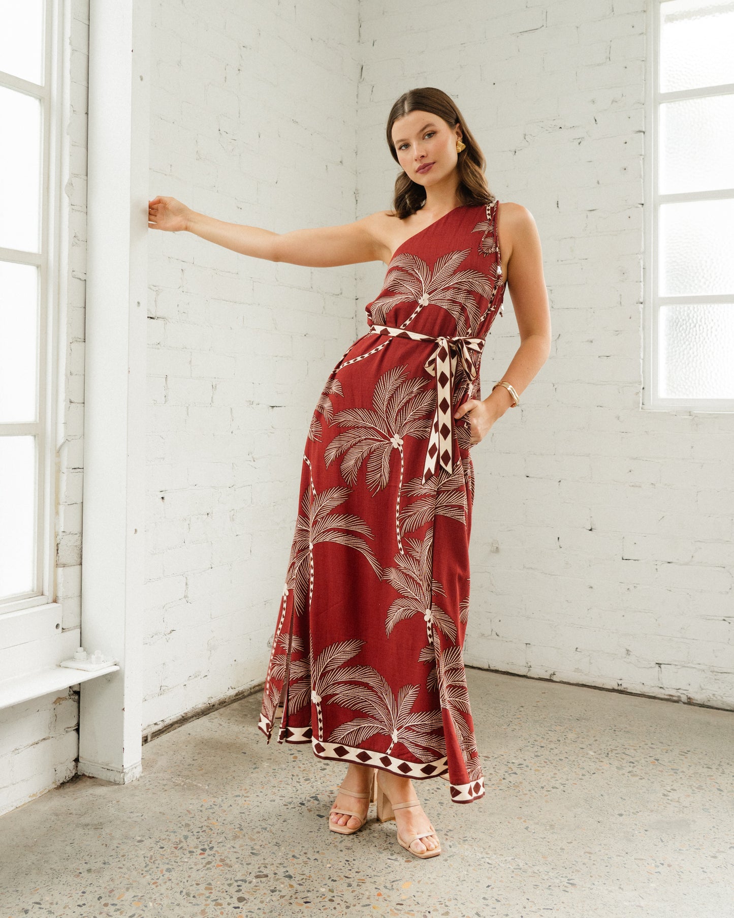 White Closet Buena Vista Maxi Dress TFE11514