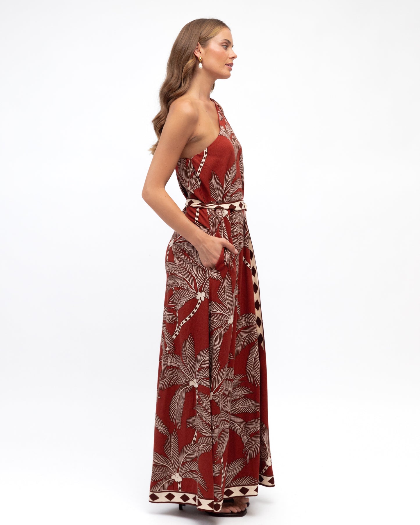 White Closet Buena Vista Maxi Dress TFE11514