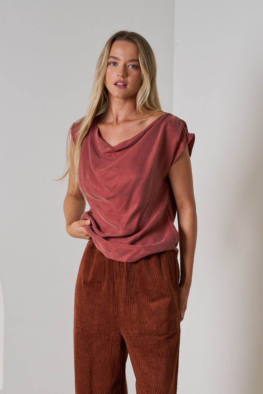 Label of Love Oscar Top REW031001