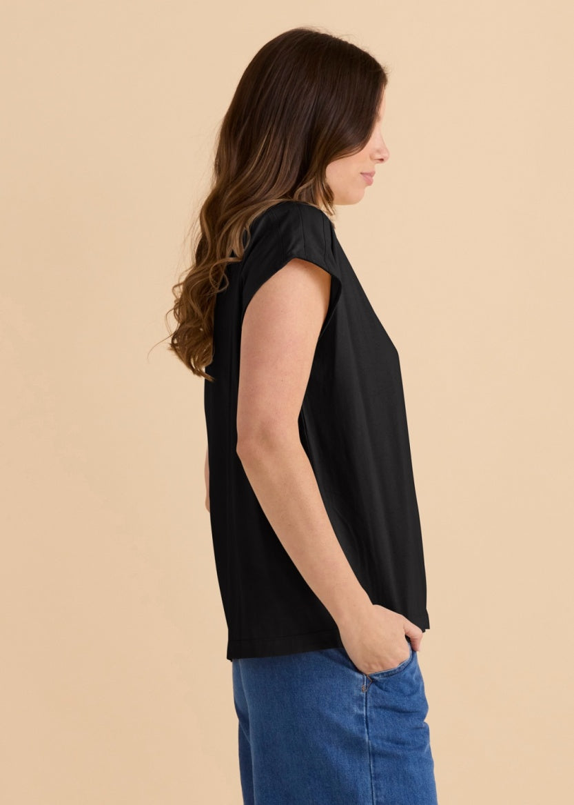 Betty Basic Beth Boatneck Tee - BB2089