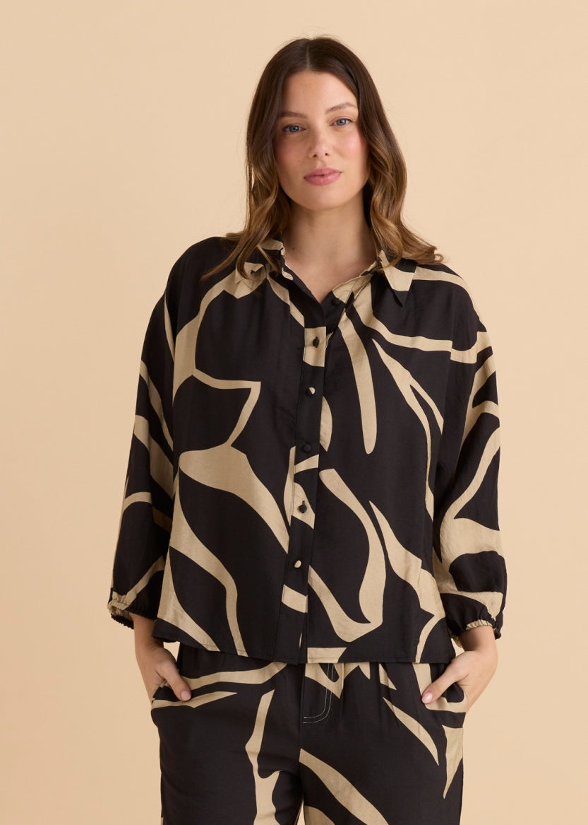 Betty Basics Palmer Puff Shirt - BB8529