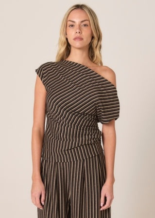Fate+Becker Everlyn Metalic Jersey Top 17752