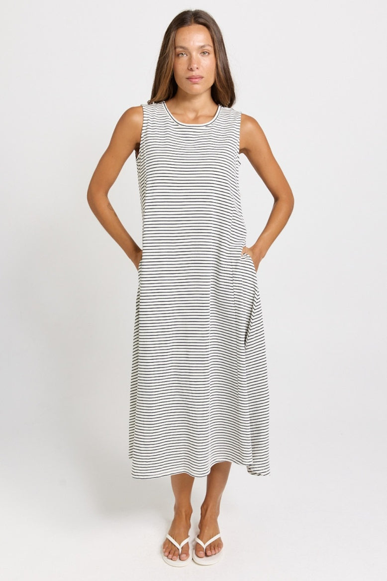 Betty Basic Sabrina Maxi Dress BB2055