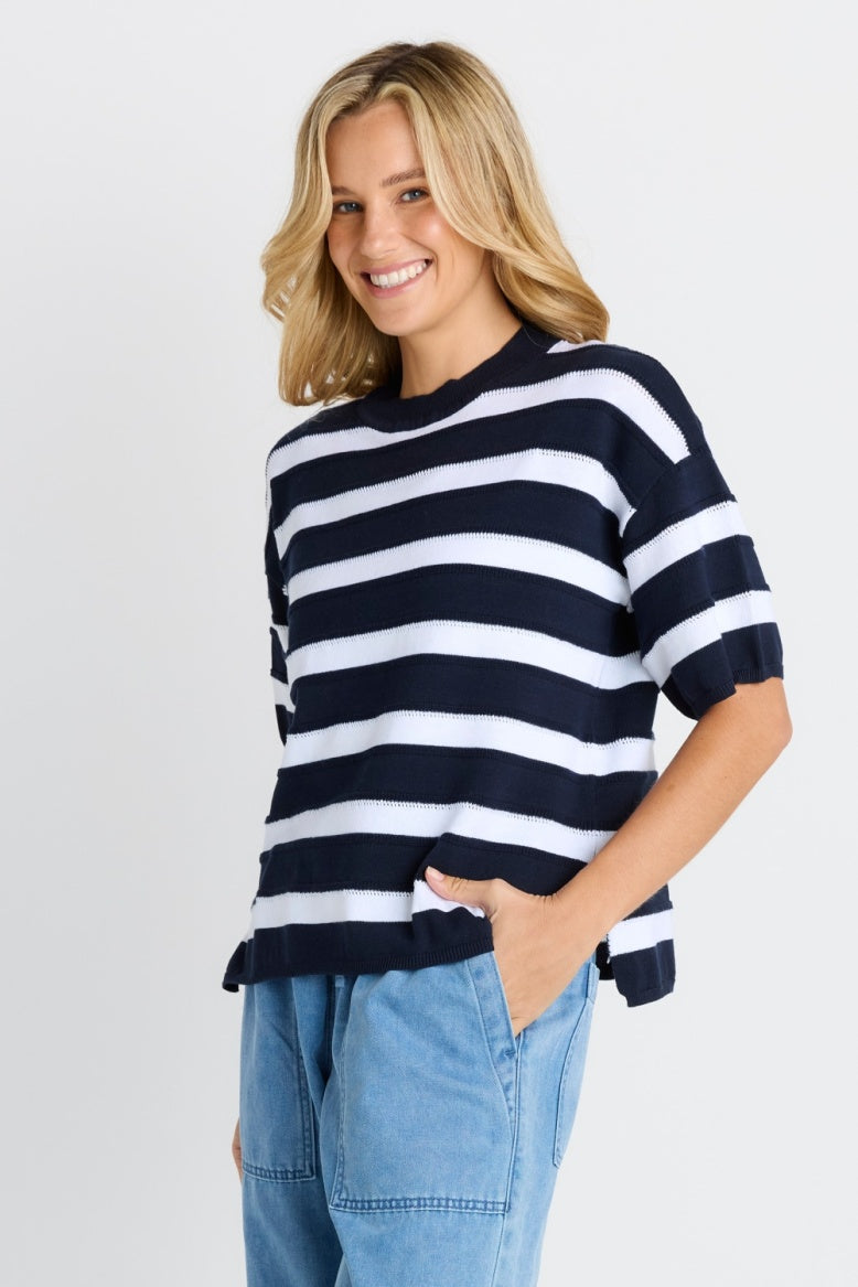 Betty Basic Libby Boxy Top BB4136
