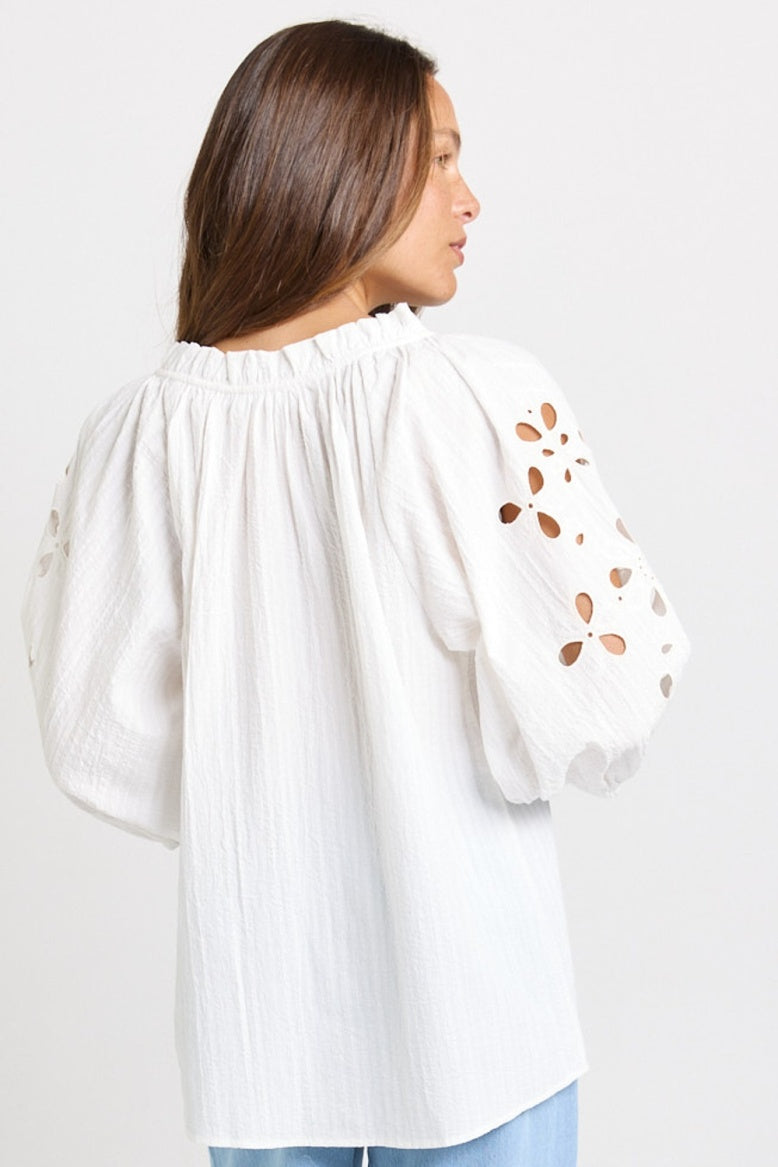 Betty Basic Daisy Top BB8643
